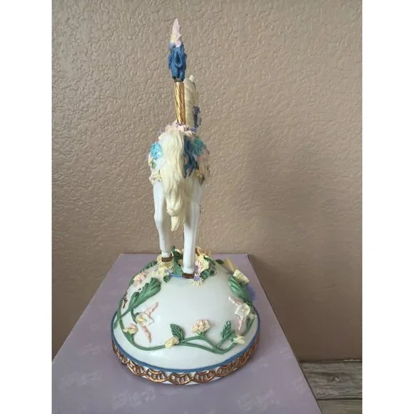 San Francisco Music Box Spring Horse Carousel Plays Younger Than Springtime NIB - Picture 11 of 17